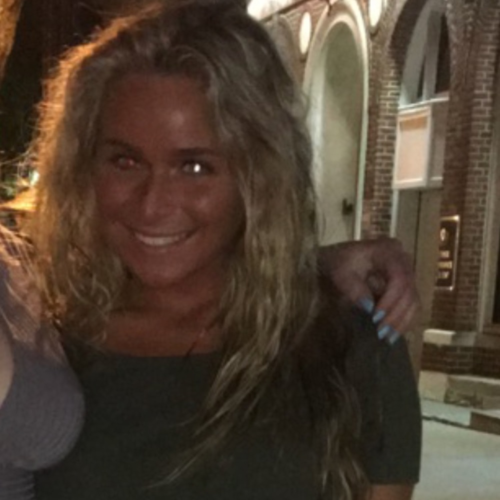 Meet your Posher, Aalana